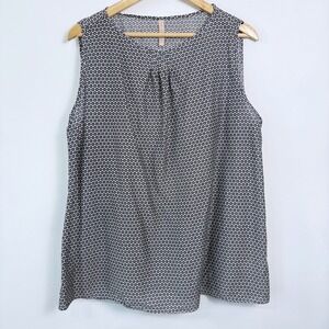 Wear In‎ Good Health Floral Sleeveless Top Womens 2X Black White Lightweight